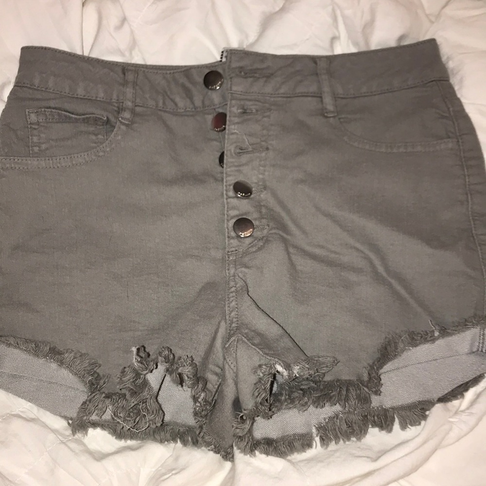 Grey shorts